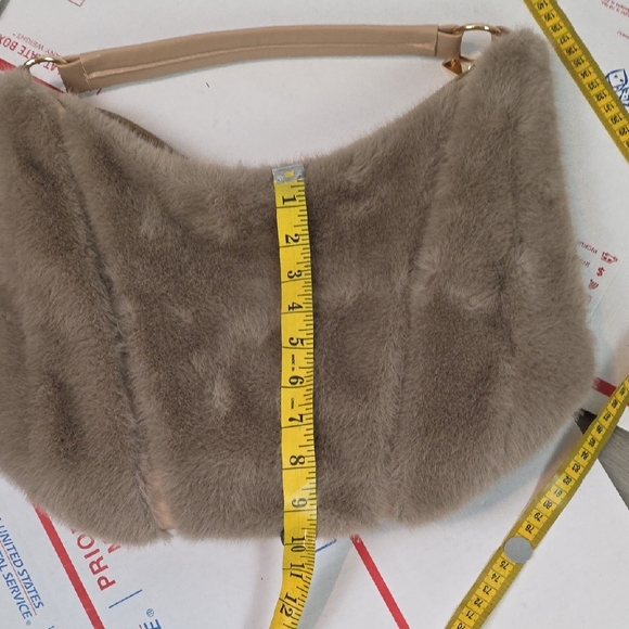 NEW Faux Fur brown shoulder bag - Picture 6 of 9